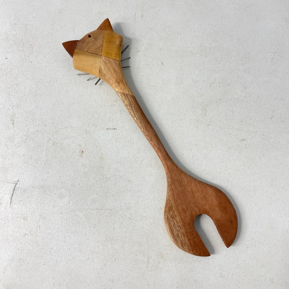 Vintage Handcrafted Wooden Cat Salad Serving Fork Spoon Whimsical Folk Art MCM - Picture 2 of 3
